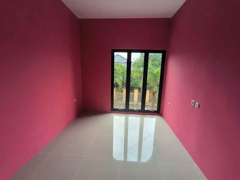 dijual rumah jl puncak cikunir