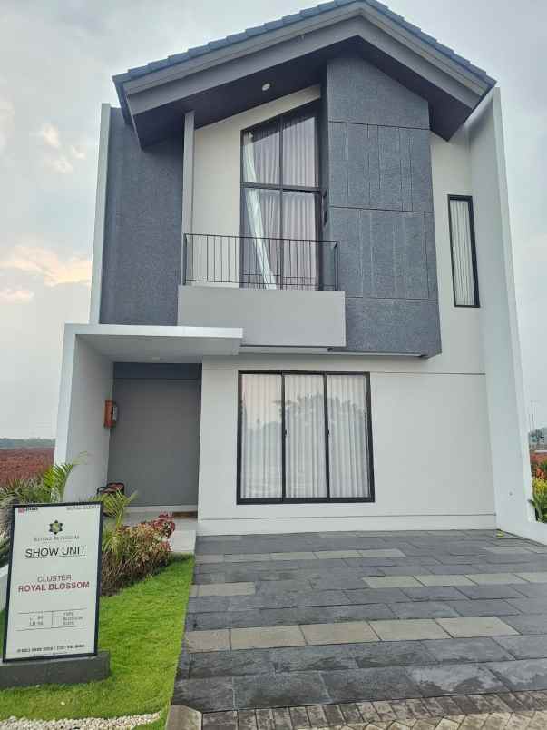 dijual rumah jl raya cadas kukun