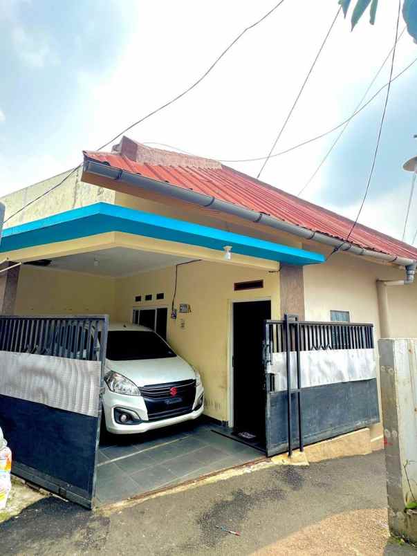 dijual rumah jl raya raden sanim