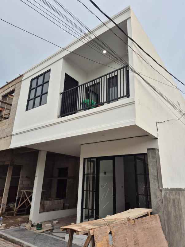 dijual rumah jl sumur bandung 1