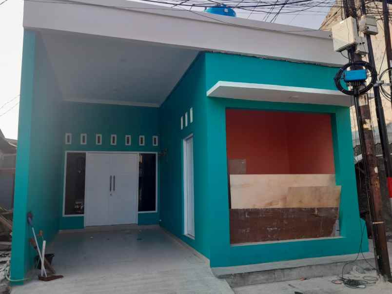 dijual rumah jl tipar