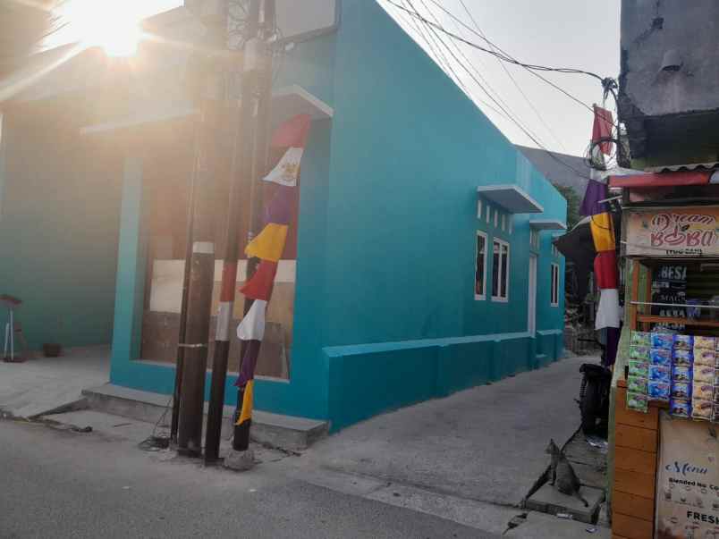 dijual rumah jl tipar
