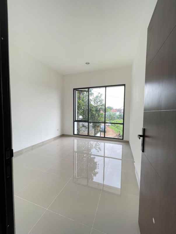 dijual rumah jl wibawa mukti jati asih