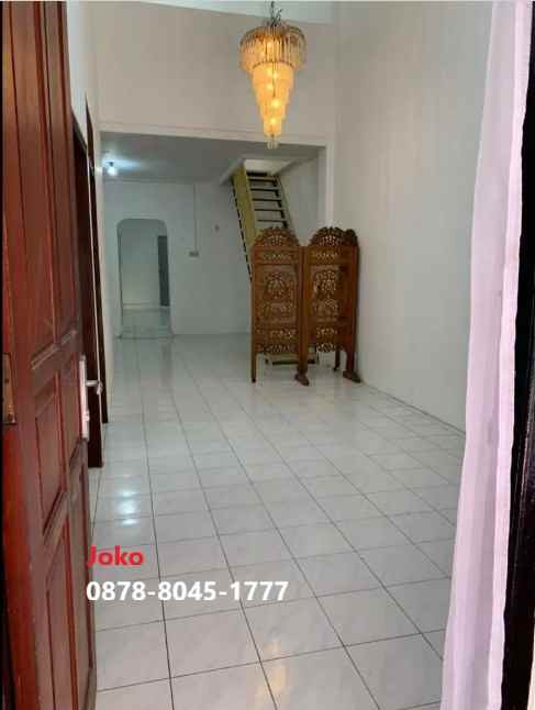 dijual rumah jl wijaya kusuma