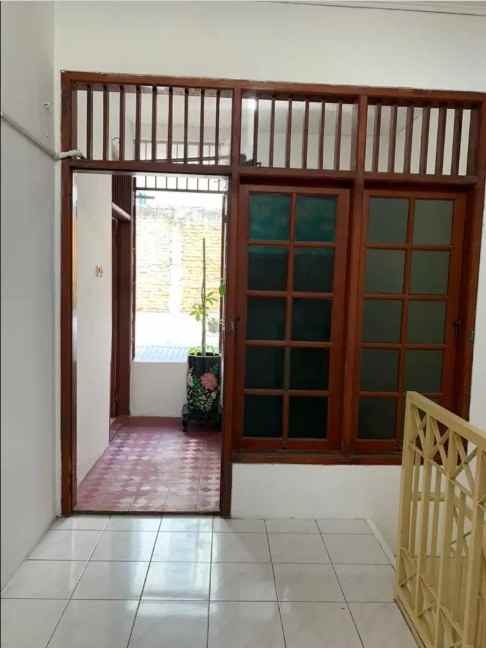 dijual rumah jl wijaya kusuma