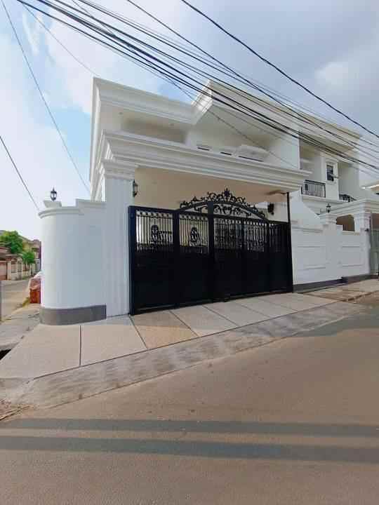 dijual rumah joglo