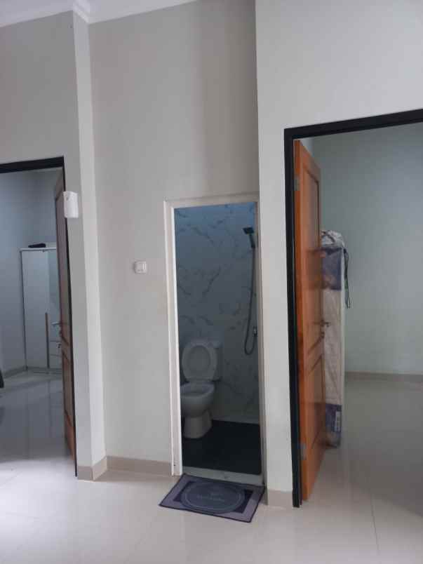 dijual rumah kalimulya cilodong depok