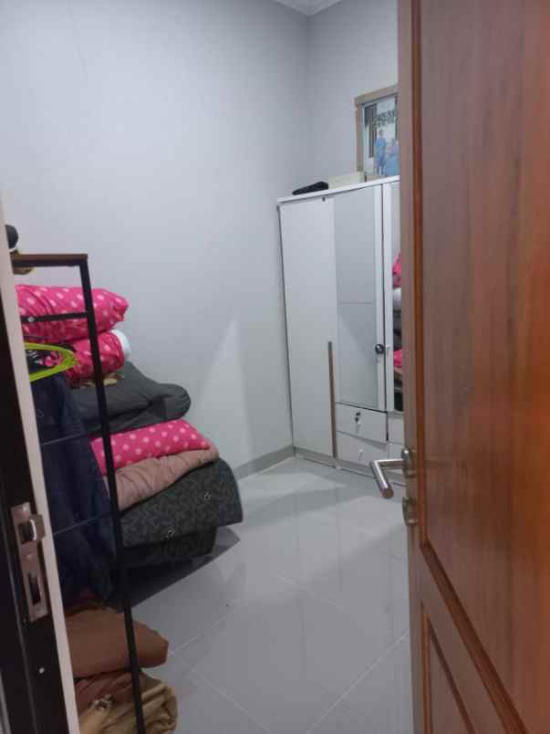 dijual rumah kalimulya cilodong depok