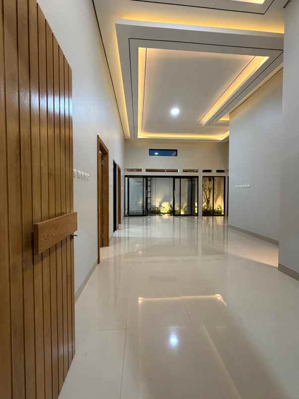 dijual rumah kaliurang km 12 5