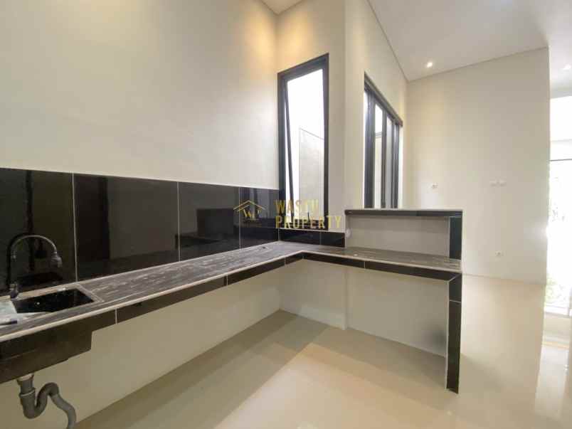 dijual rumah kampus ugm sleman