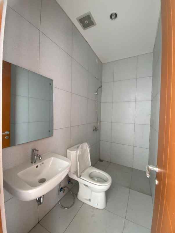 dijual rumah karanggan cibinong bogor