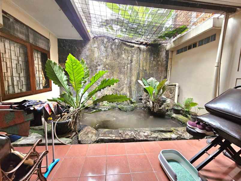 dijual rumah kav dki pondok kelapa