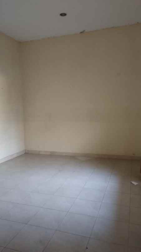 dijual rumah kayu putih pulo gadung