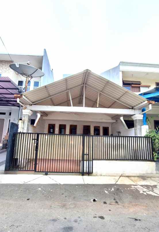 dijual rumah kelapa gading permai