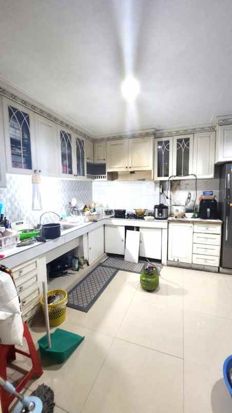 dijual rumah kelapa molek kelapa gading