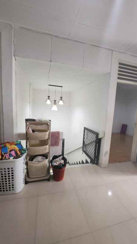 dijual rumah kelapa molek kelapa gading