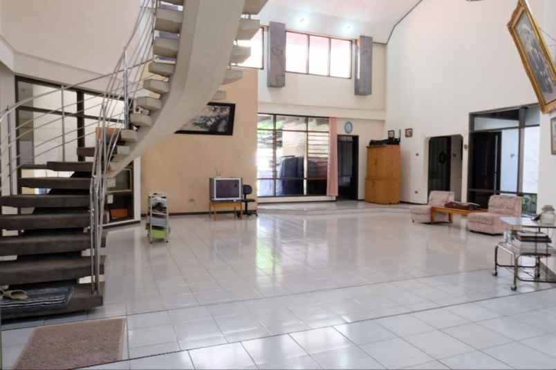 dijual rumah kertajaya indah
