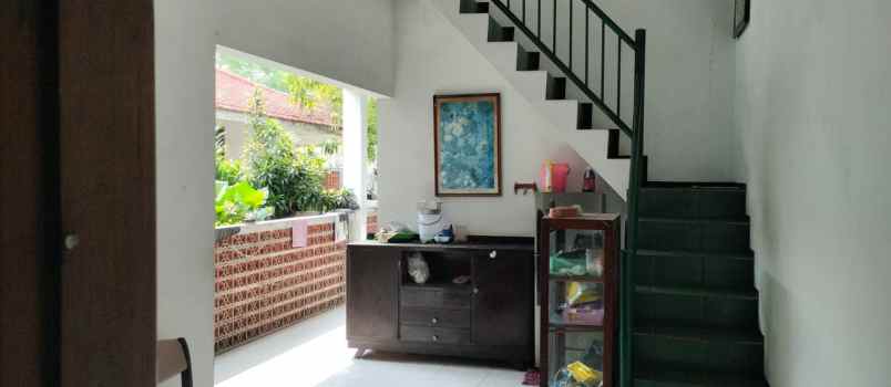 dijual rumah klampis