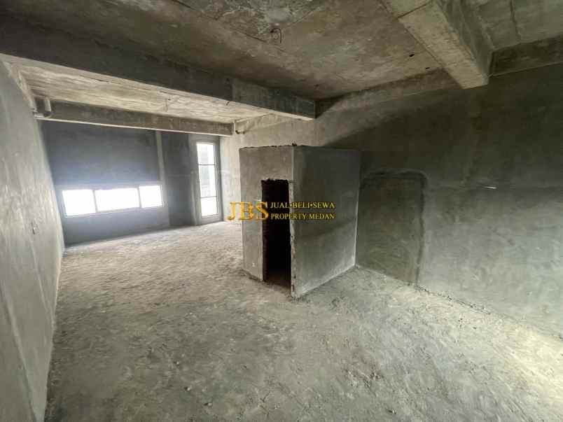 dijual rumah komplek madio regency