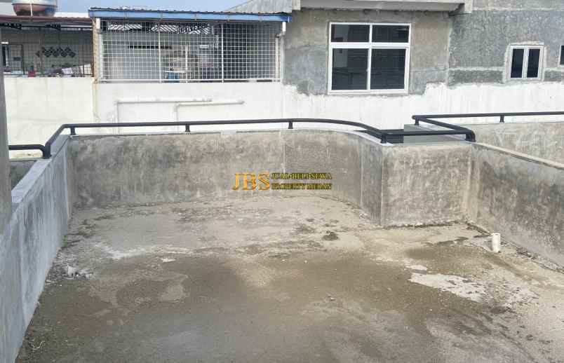 dijual rumah komplek madio regency