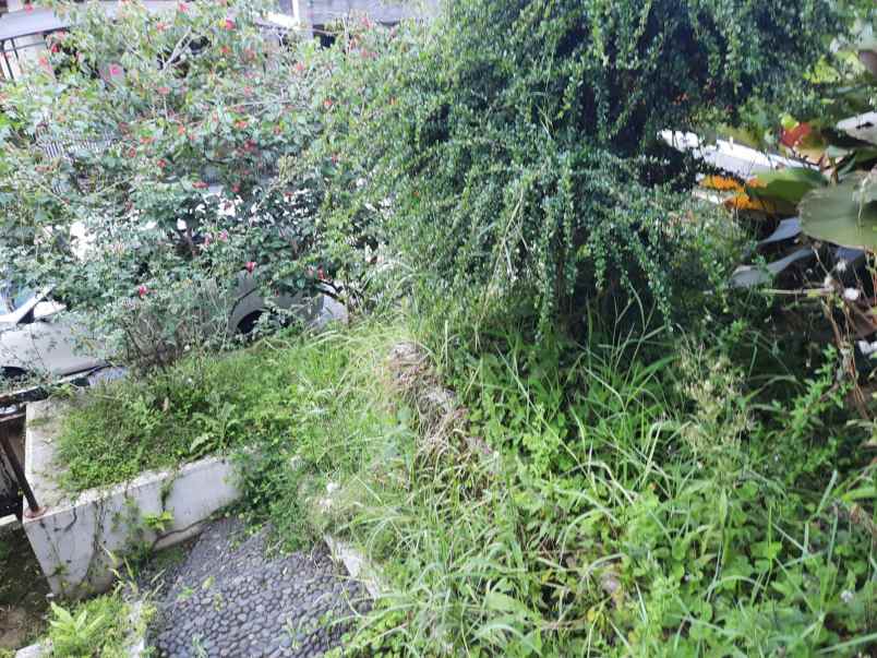 dijual rumah komplek pondok hijau