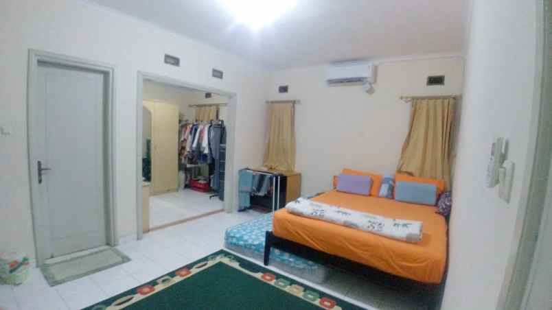 dijual rumah komplek sukasari sarijadi