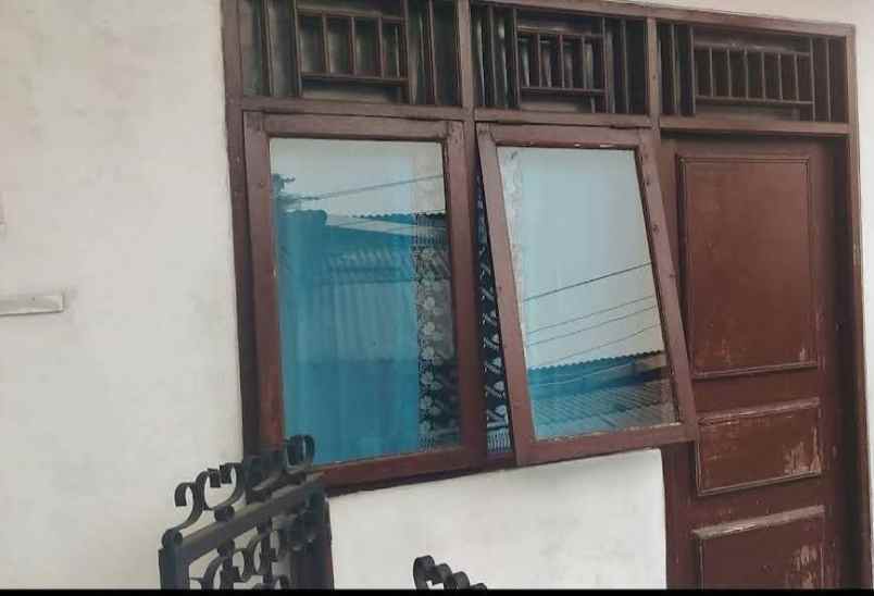 dijual rumah kos 2 lantai dekat stasiun mrt cipete