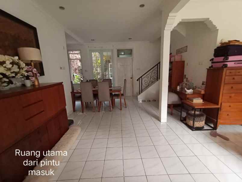 dijual rumah kota wisata cibubur