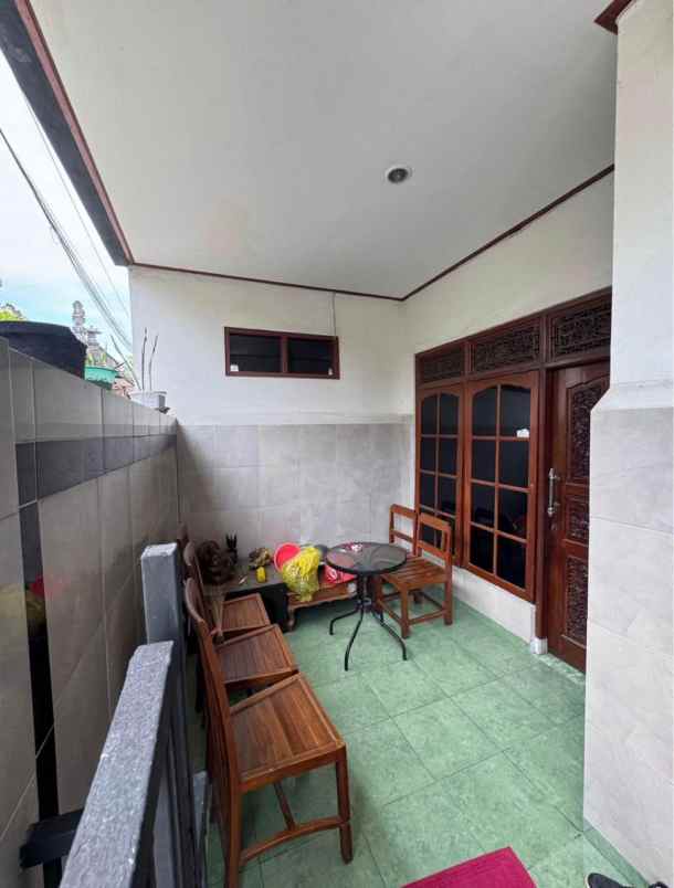 dijual rumah lantai 2 lokasi penamparan denpasar barat
