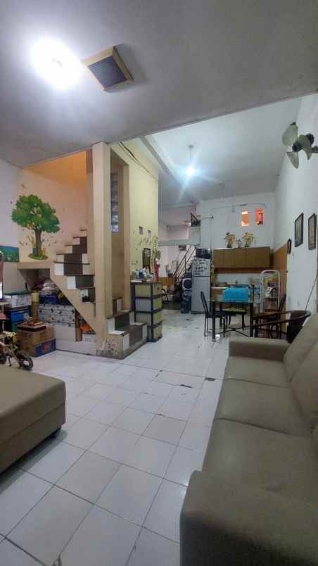 dijual rumah lebak jaya tengah gading