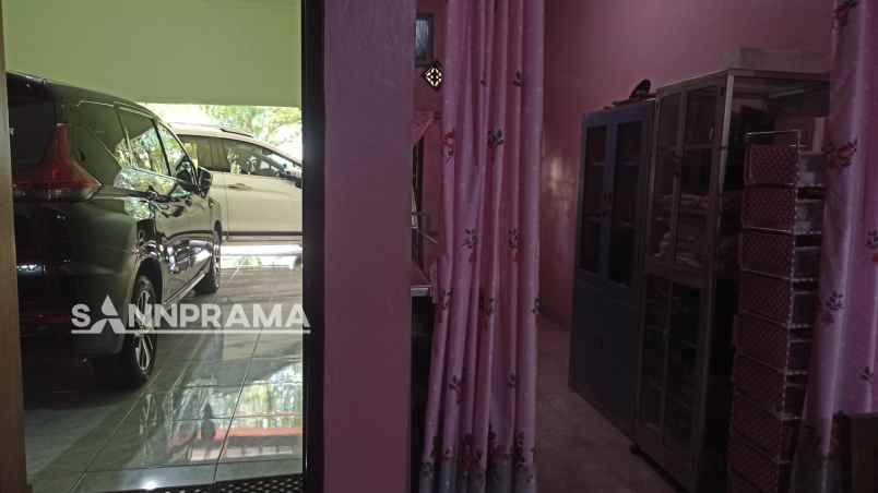 dijual rumah mampang