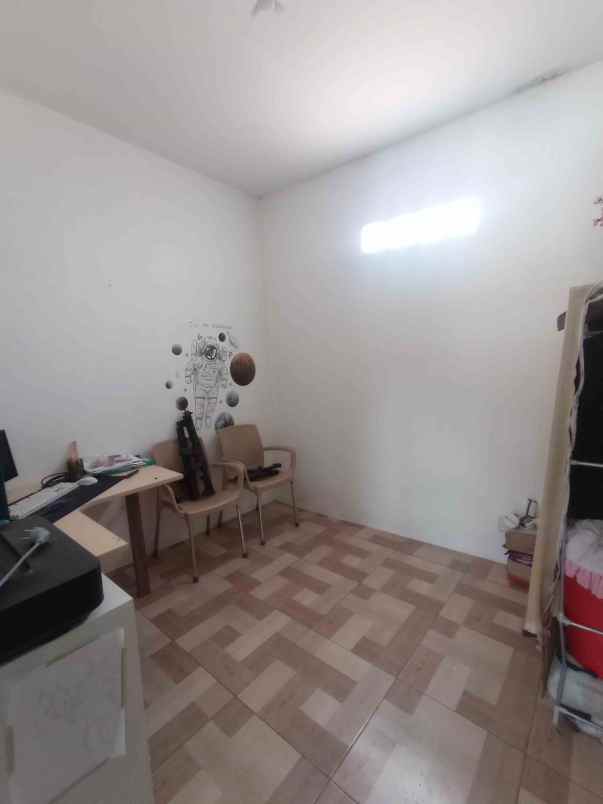 dijual rumah mampang pancoran mas depok