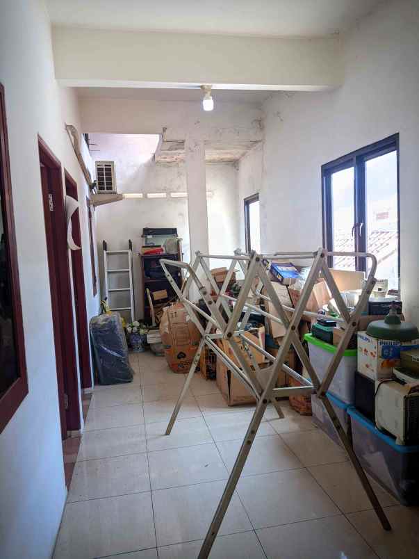 dijual rumah mampang pancoran mas depok