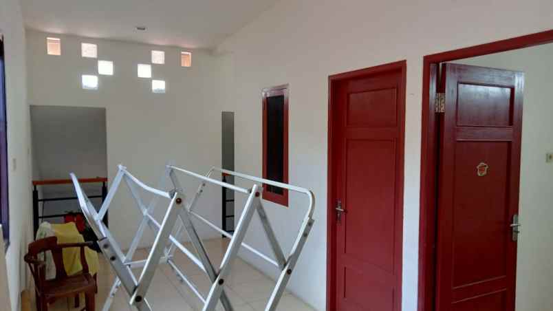 dijual rumah mampang pancoran mas depok