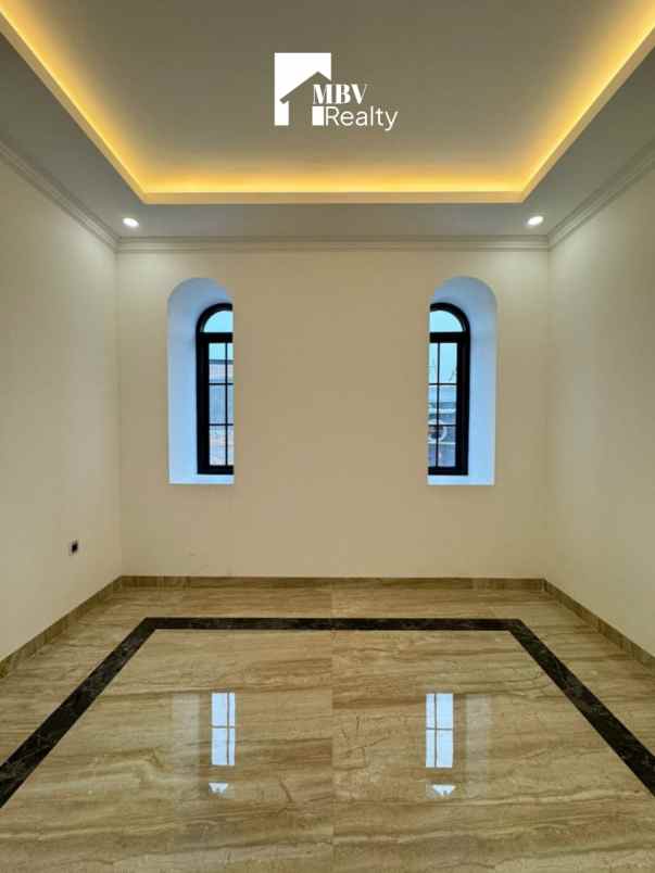 dijual rumah mbv 273