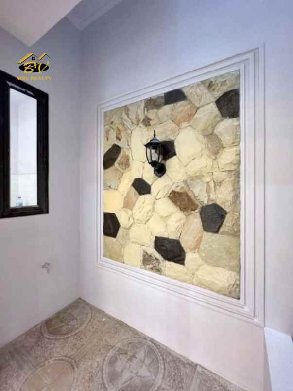 dijual rumah mbv221