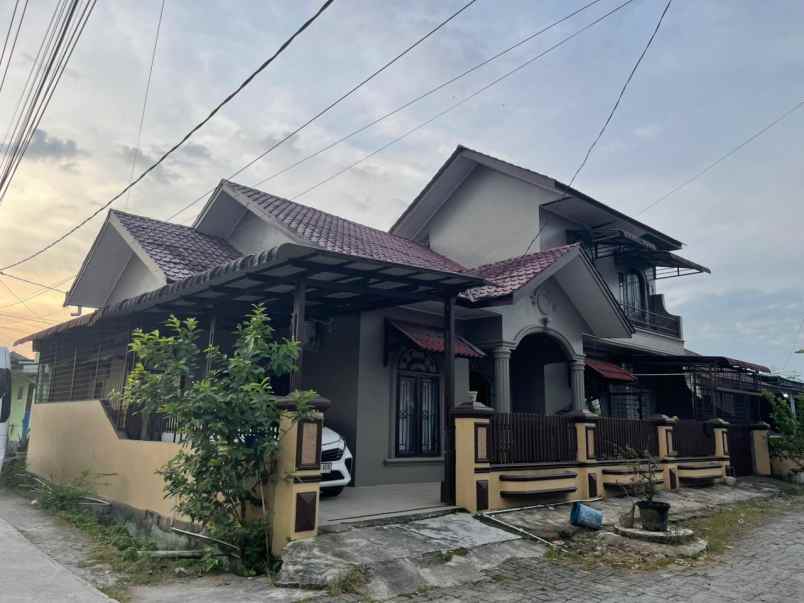 dijual rumah medan johor