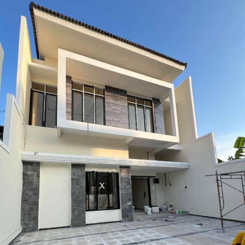 dijual rumah medayu utara