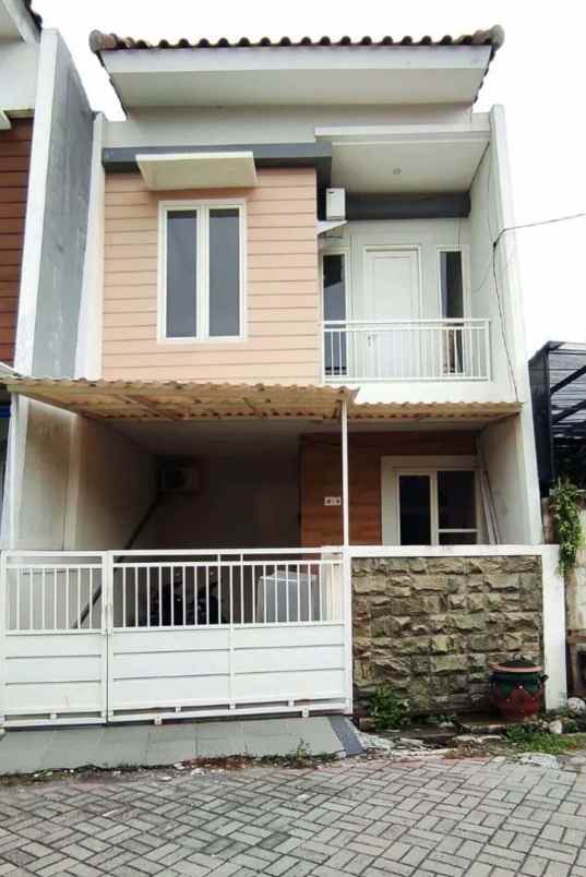 dijual rumah medokan sawah