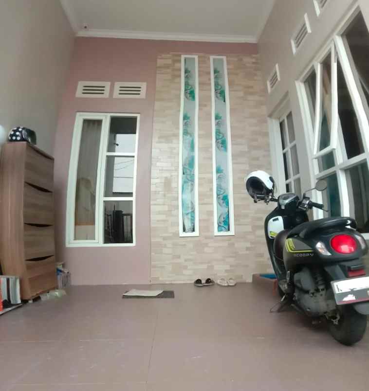 dijual rumah merjosari