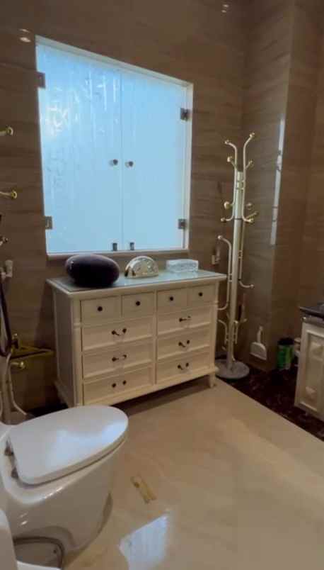 dijual rumah metro indah 3 papanggo