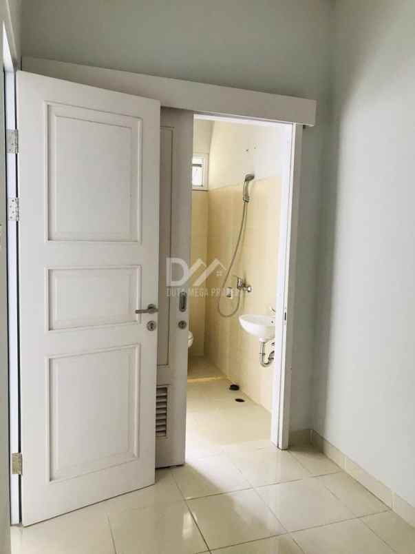 dijual rumah minimalis di gading serpong