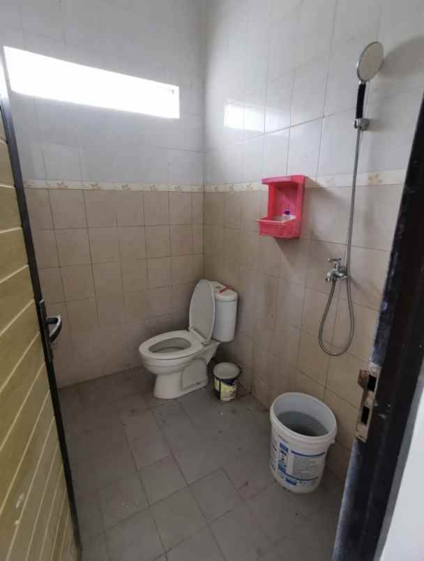 dijual rumah minimalis lokasi sibang gede