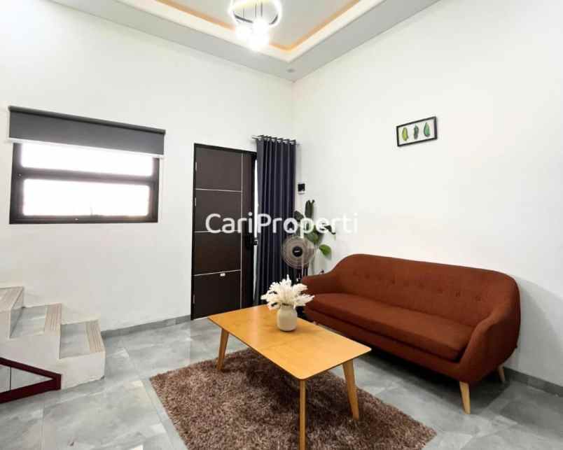 dijual rumah mulqi premier jl