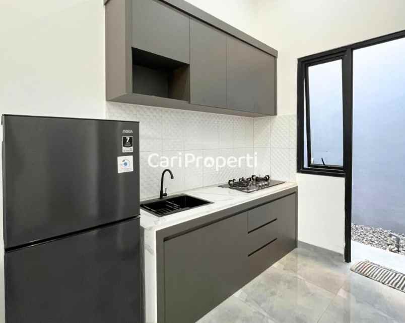 dijual rumah mulqi premier jl