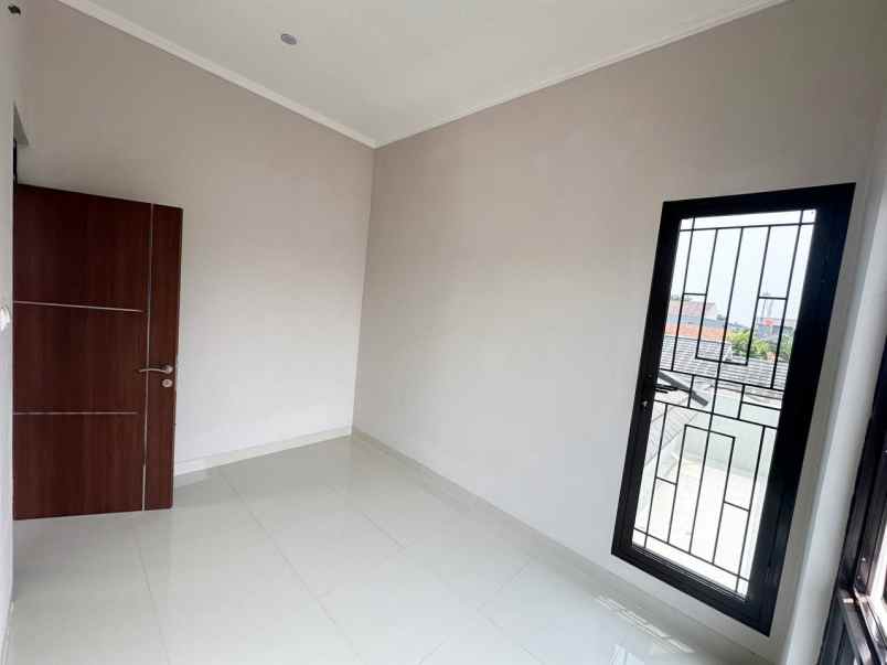 dijual rumah munjul