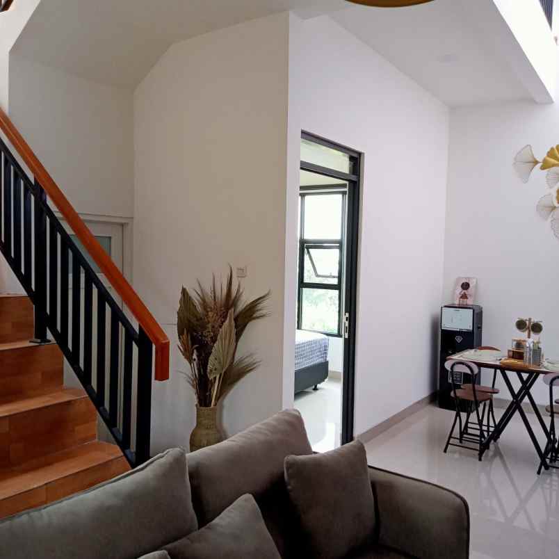 dijual rumah ngamprah bandung barat