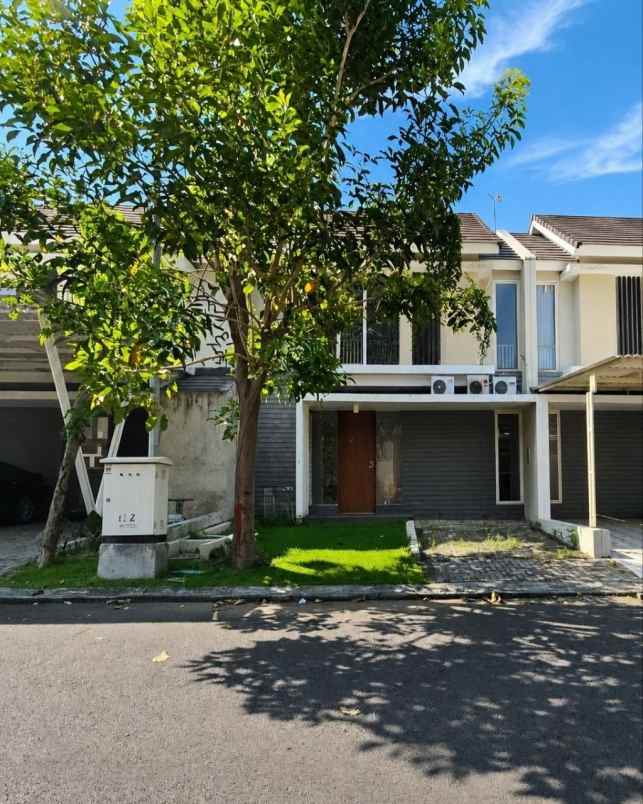 dijual rumah northwest park
