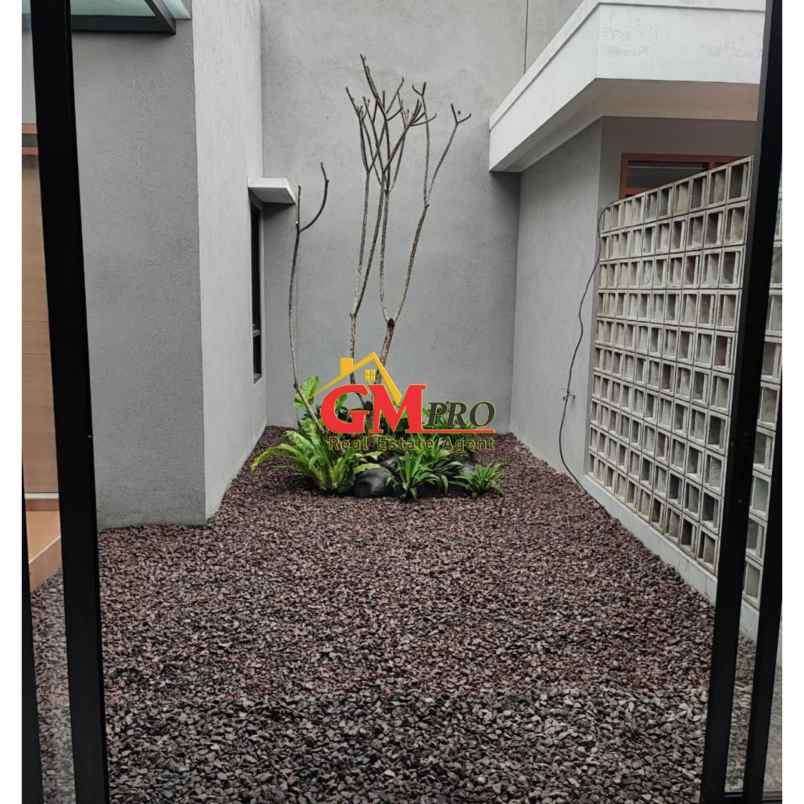 dijual rumah nyaman di podomoro park bandung