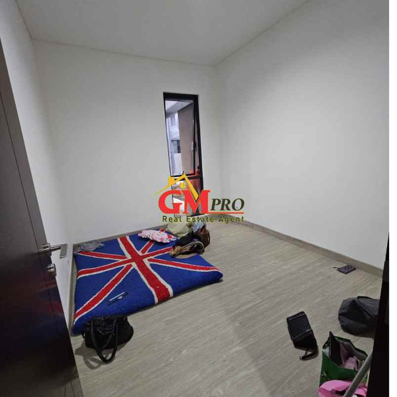 dijual rumah nyaman di podomoro park bandung